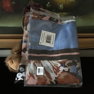 NWT Vera Bradley Soft Fringe Scarf in Madison Garden Blush BOUTIQUE